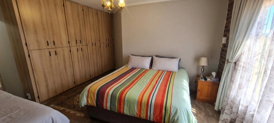 4 Bedroom Property for Sale in Deneysville Free State